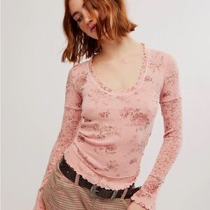 We The Free Clover Printed Thermal